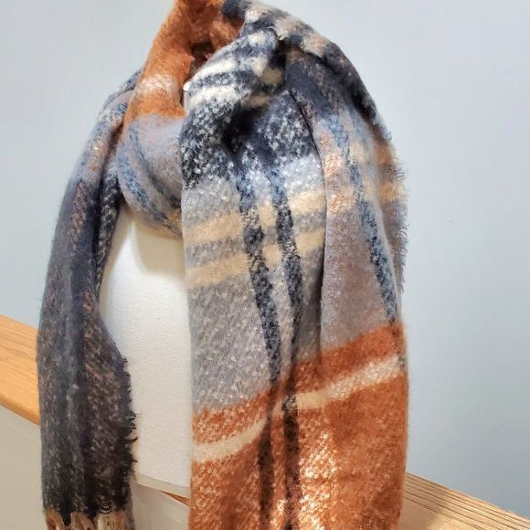 PLAID BLACK MULTI CHECK PATTERNED COZY OBLONG SCARF/WRAP - Picture 6 of 6